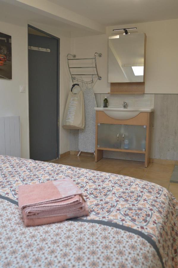 Holiday home Kerlosvezan, A La Campagne, Proche *