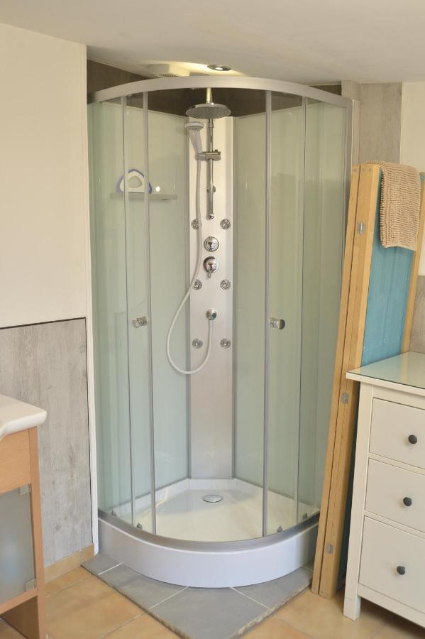 Kerlosvezan, A La Campagne, Proche Holiday home
