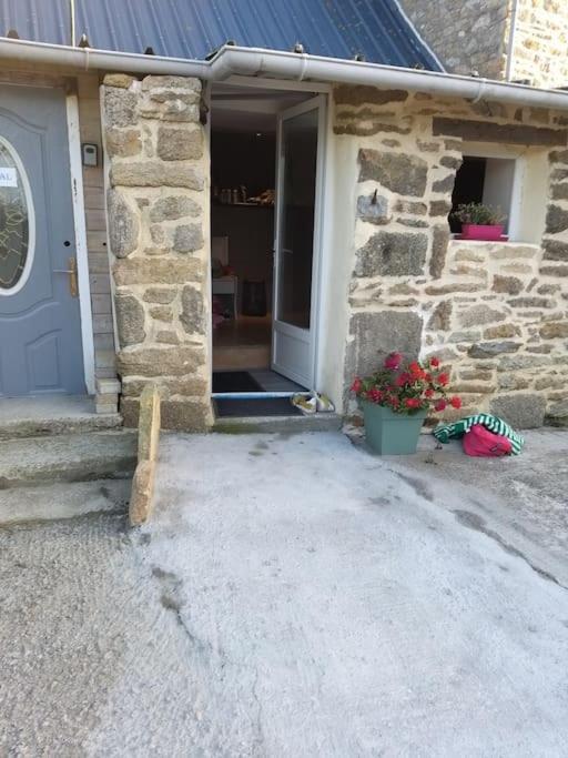 Holiday home Kerlosvezan, A La Campagne, Proche *