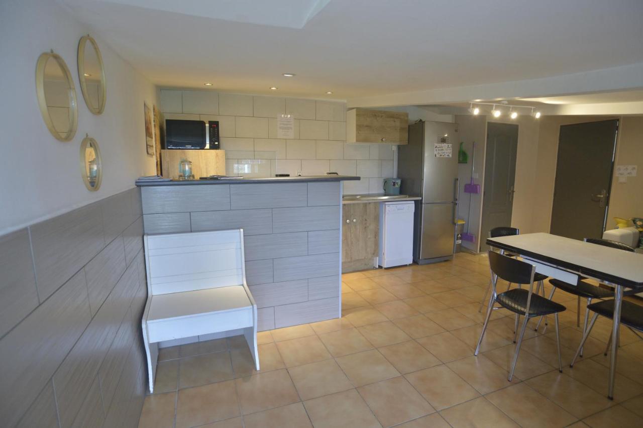 Casa vacanze Kerlosvezan, A La Campagne, Proche Lampaul-Ploudalmézeau